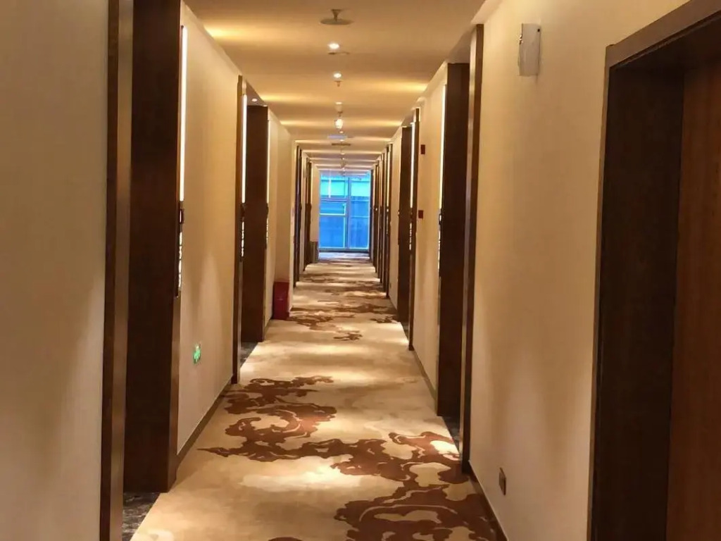 James Joyce Coffetel·Guangyuan Government Affairs Centre Wanda Plaza