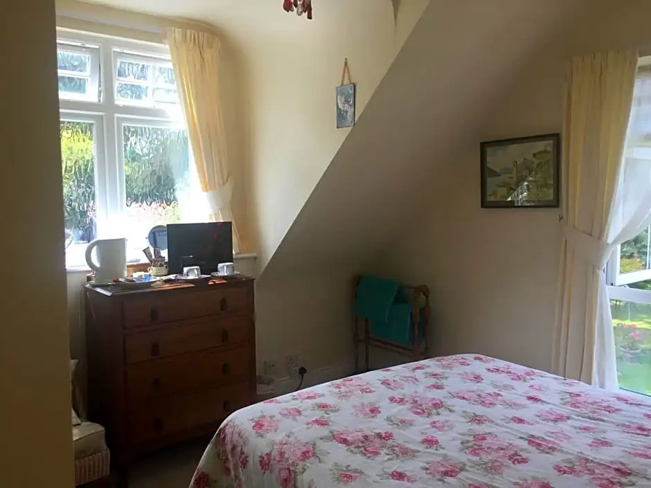 Heatherdene House