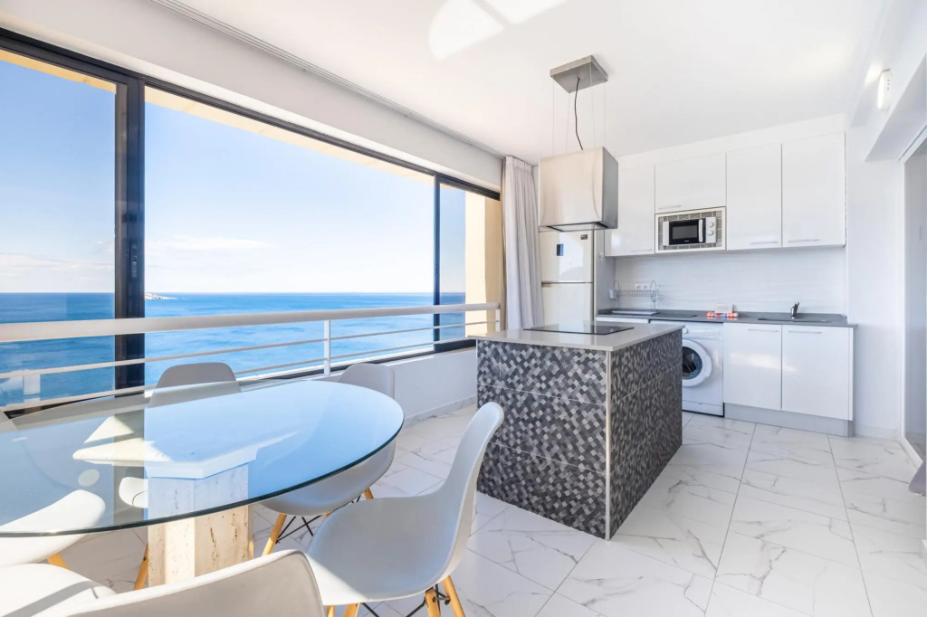 Torre Levante 22C in Benidorm
