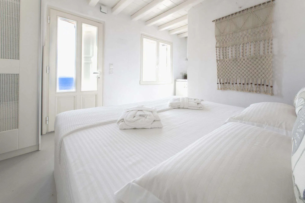 Eden View Suites & Villas