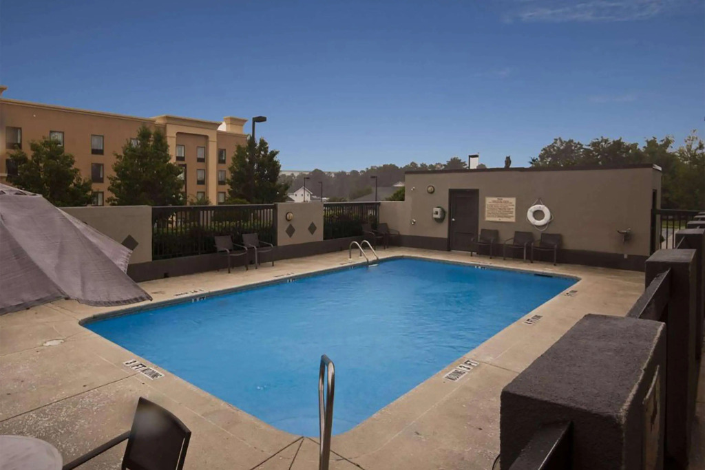 Days Inn by Wyndham Laurel MS
