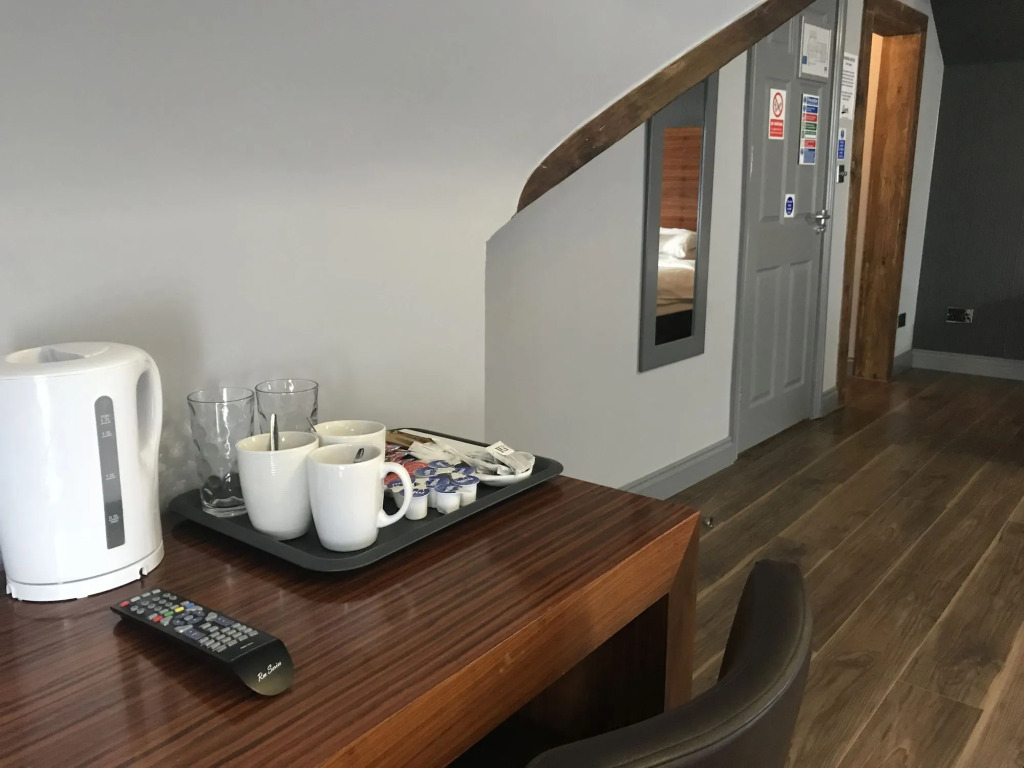 Bennetts Hotel