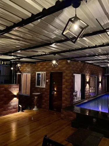 Mount Duplex Terraces