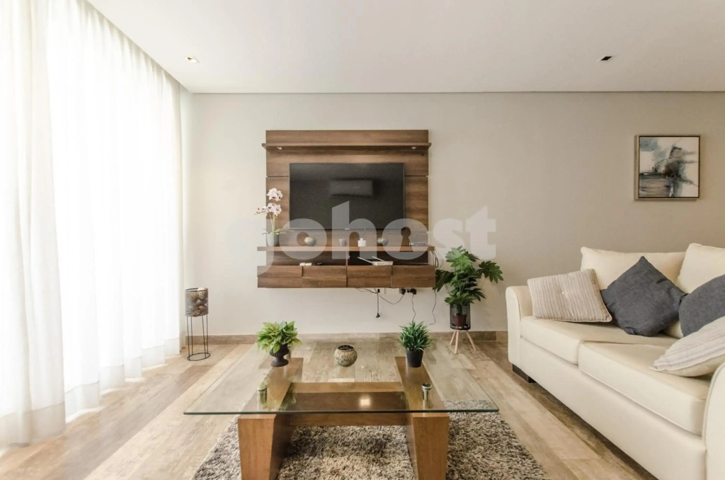 Tranquilo y cómodo apartamento en Villa Morra 2D006