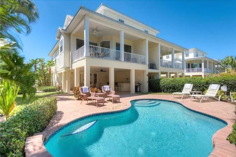Dolphin House Apartment 3