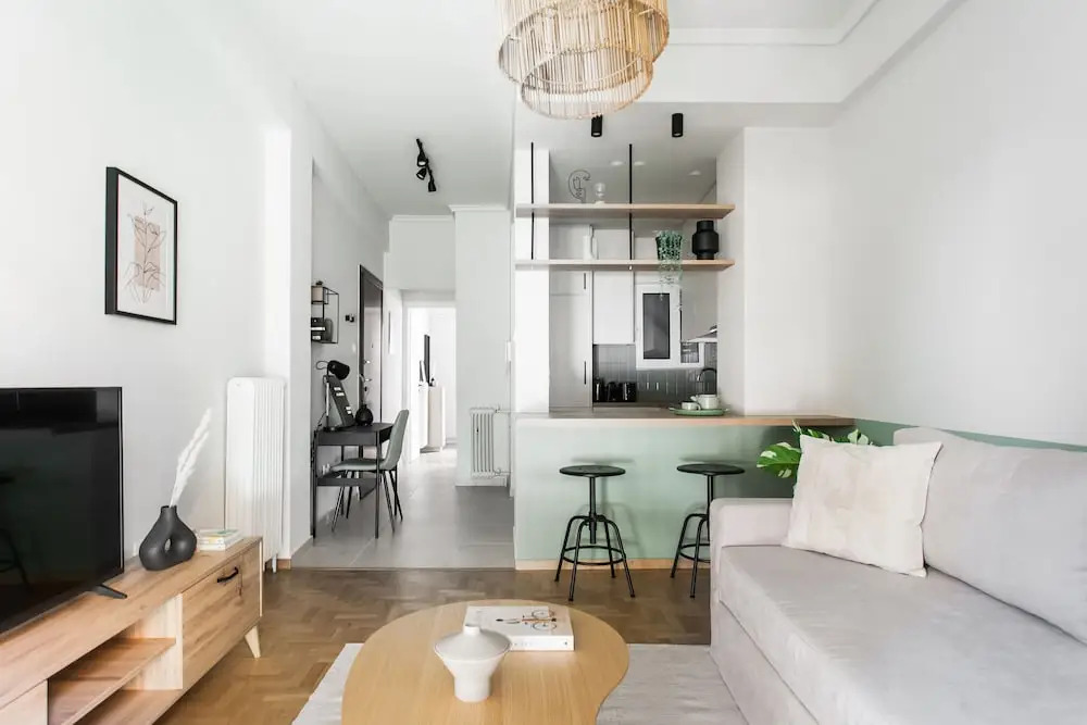 Dazzling 1BR Apartment in Koukaki