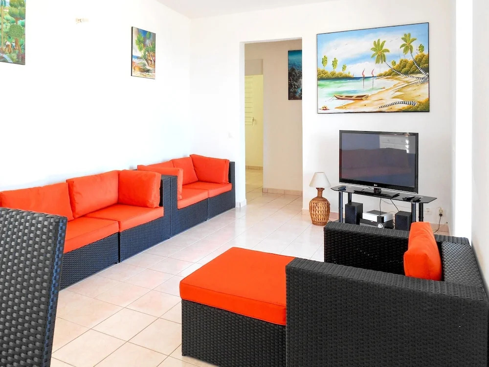 Apartment With 3 Bedrooms in Dubedou, With Wonderful sea View, Pool Ac
