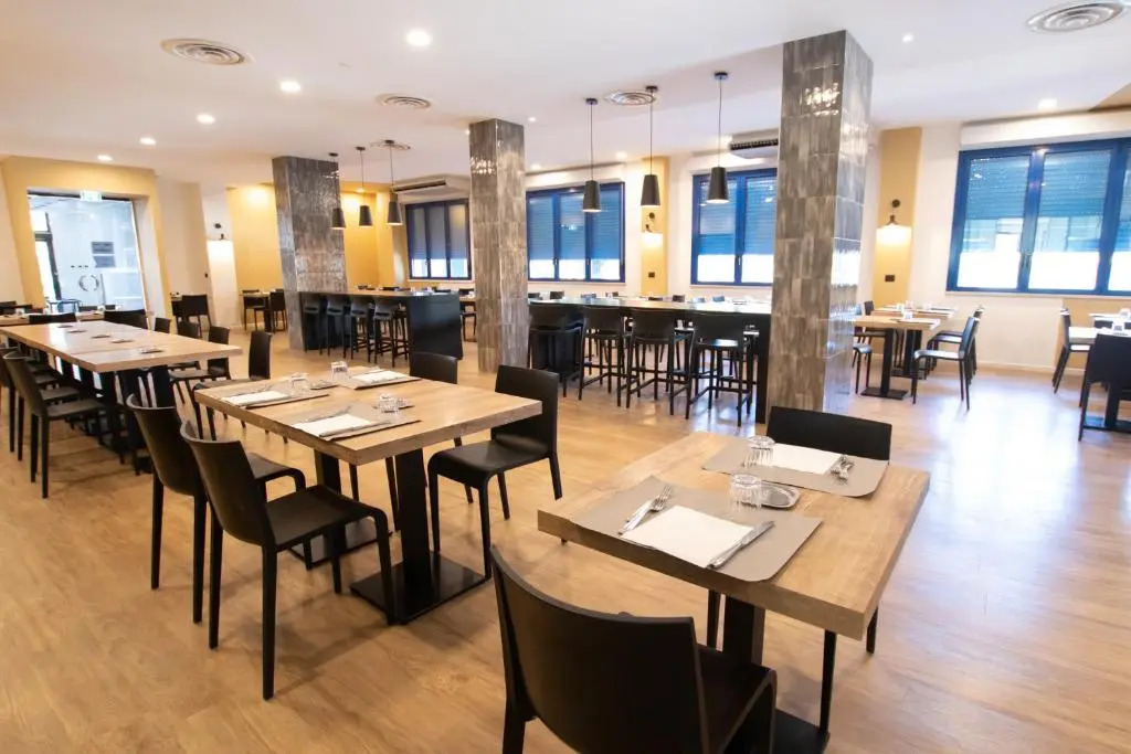 Piccolo Hotel