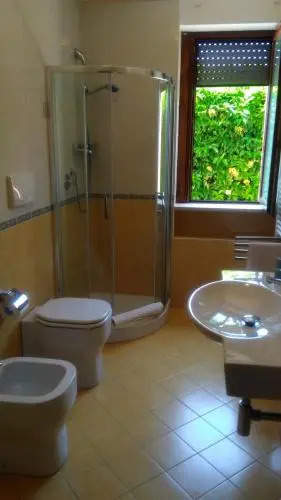 Sea Violet Rooms