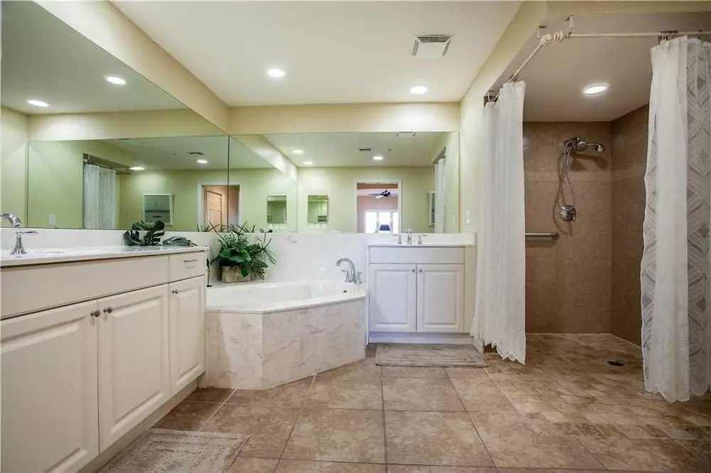 Bella Lago 531 - Three Bedroom Condo