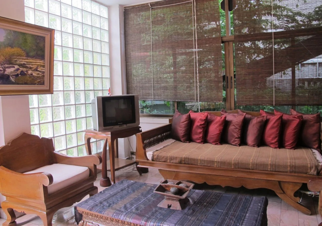 The Red Hibicus Guest House
