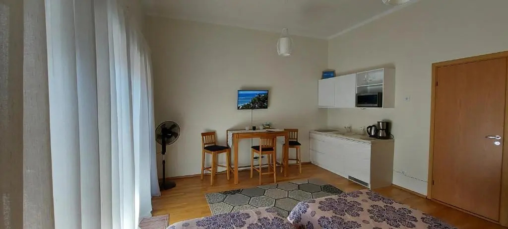 Kuninga 24/2 Old Town Apartments