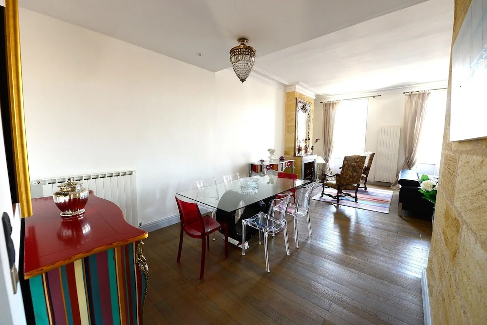 24 rue Gaspard Philippe