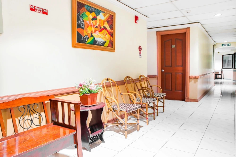 Hoa Phuong Do Guest House by OYO Rooms