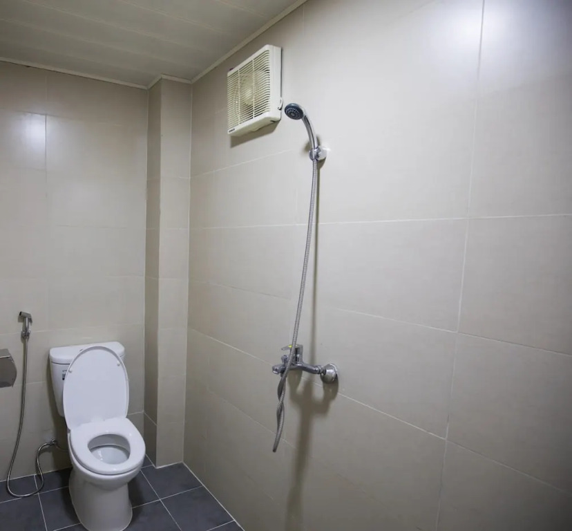TrangTien Hostel