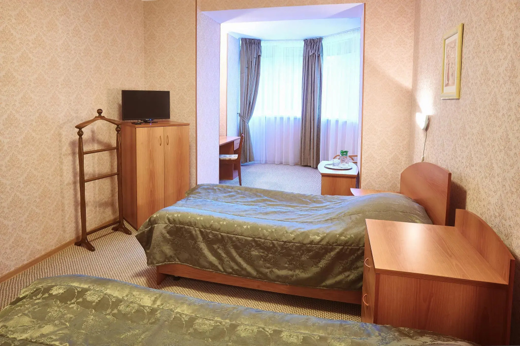 Малахит 2000