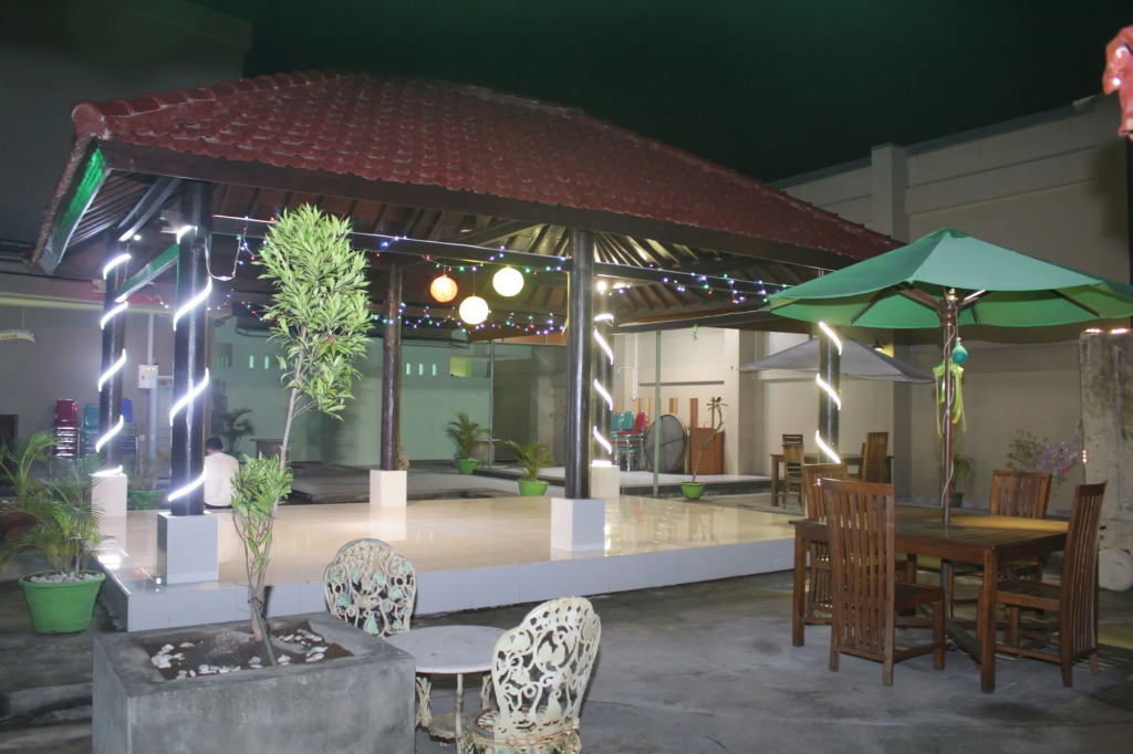 Grand Madani Hotel