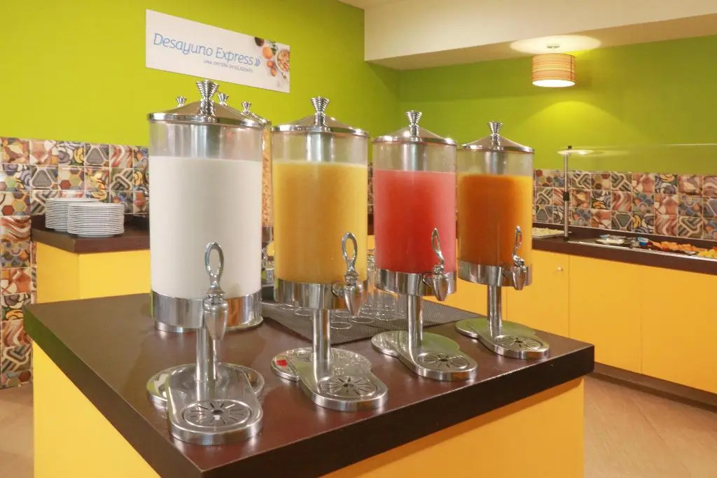 Holiday Inn Express Mexico Aeropuerto by IHG