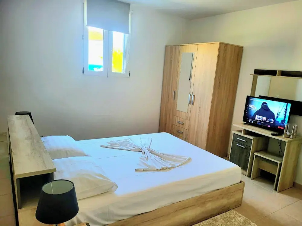 Helios  Apartments