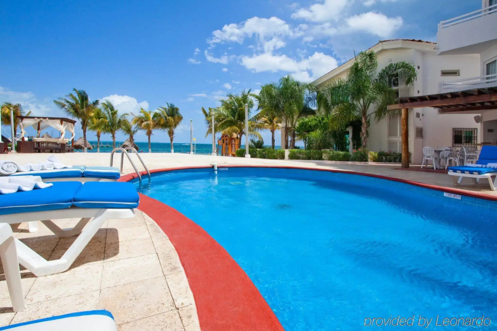 Ocean View Cancun Arenas