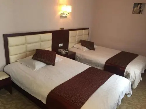Xian Xiangyang Airport Mengzhilan Hotel