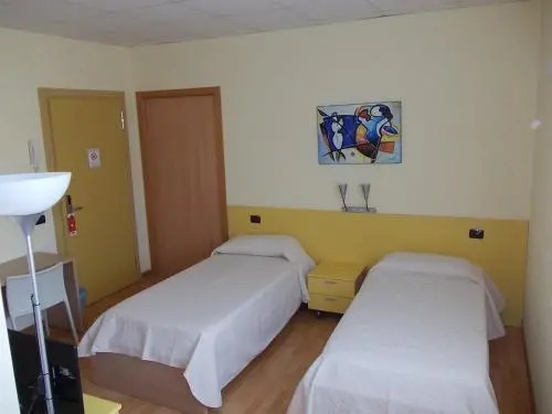Happy Residence
