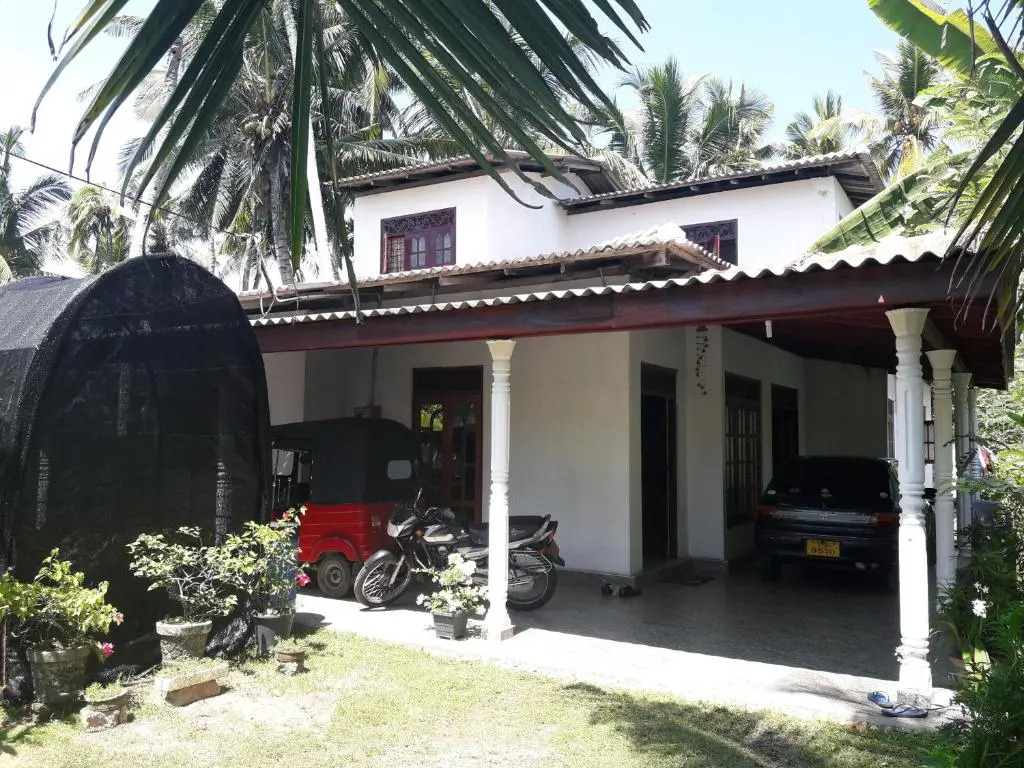 Southern Beach Surf Lodge
