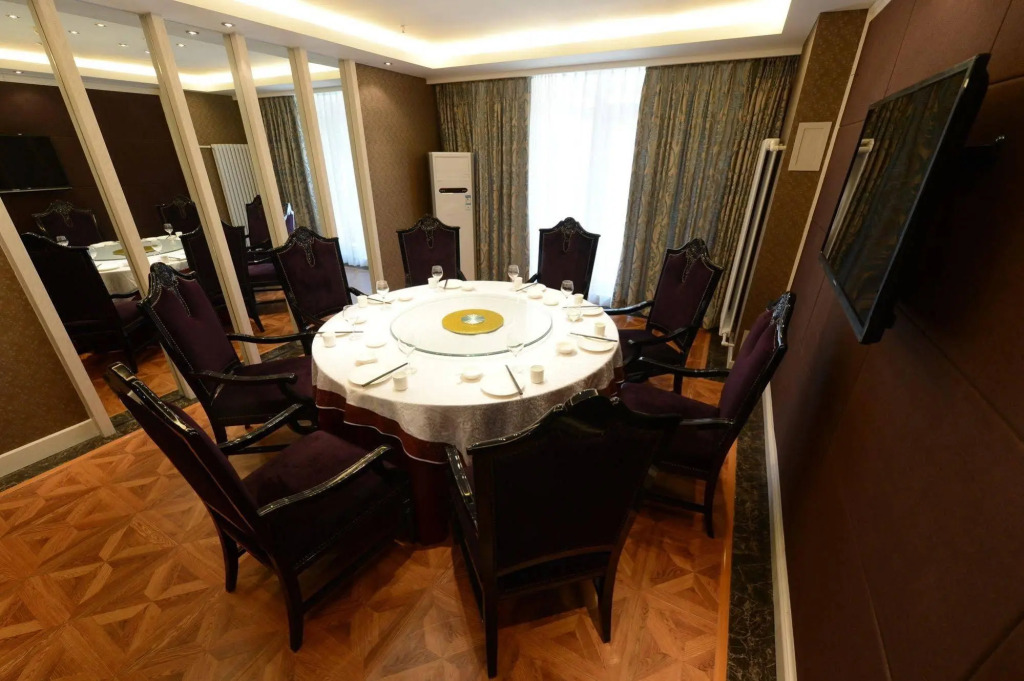 Shenyang Fangte Garden Hotel