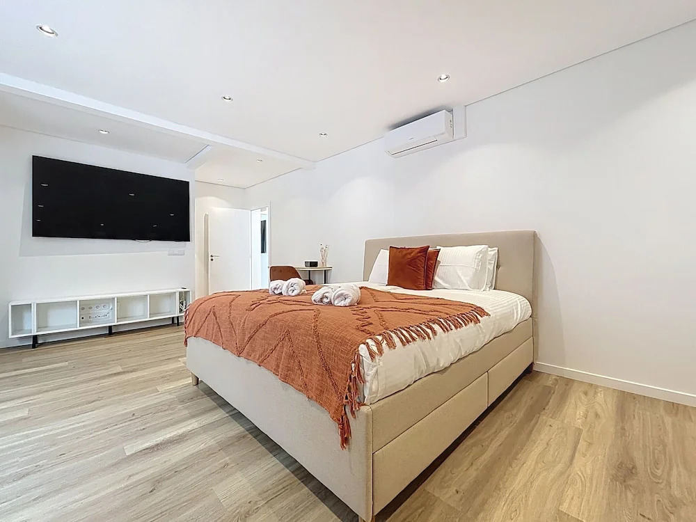 Breeze House 2 by Atlantic Holiday