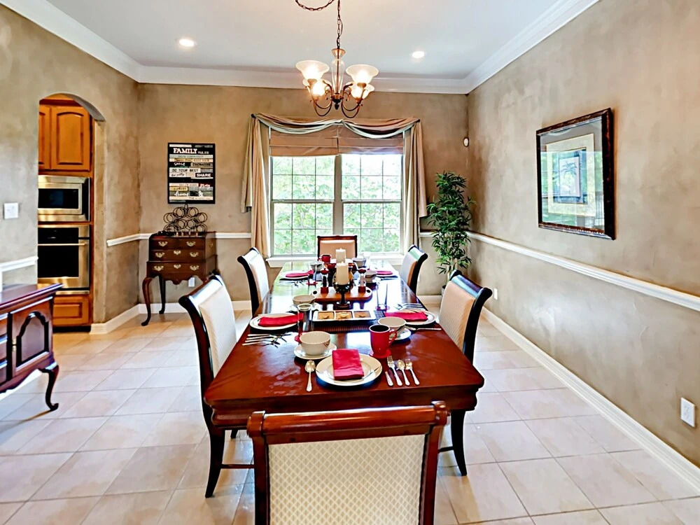 8413 Leander - 4 Br Home