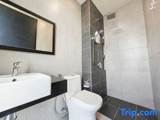 158A GeorgeTown Night View/Romantic Couples/Family/Attractions/Pool/Amenities