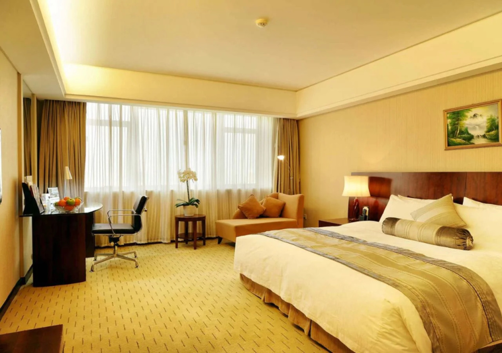 Sovereign Hotel