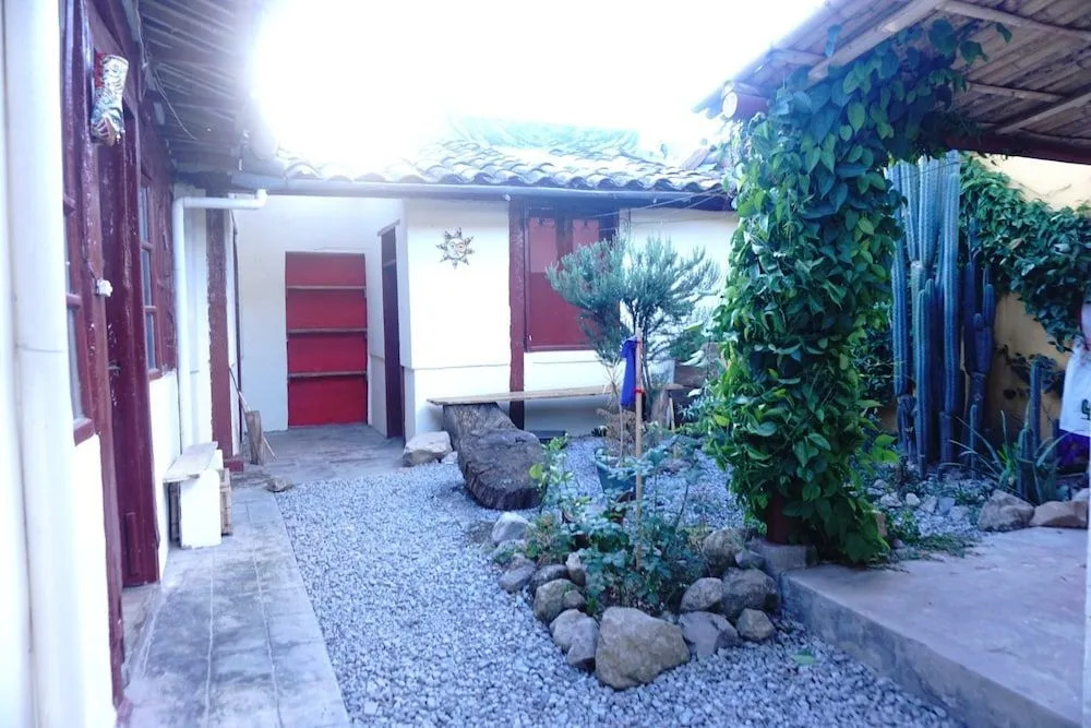 Nuna Hostel
