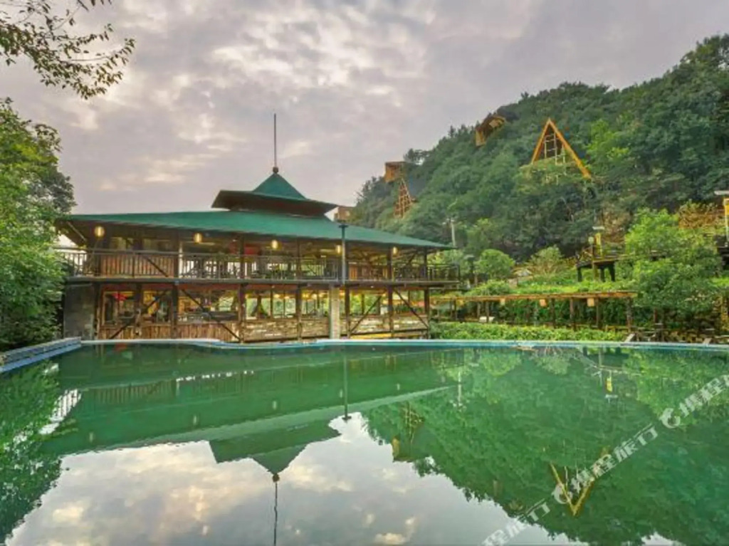 Ningbo Xikou Relax Valley Resort