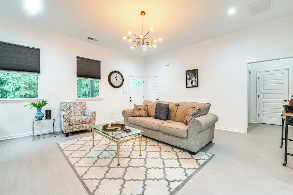 Walk to Downtown! Modern Hogansville Home w/ Patio