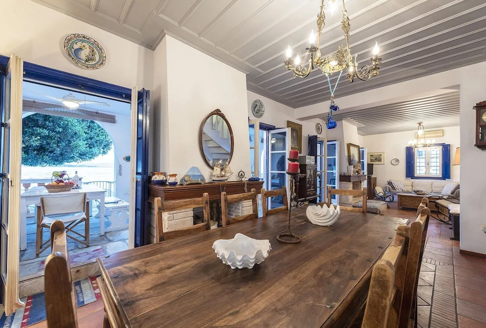 Beachfront Spetses Spectacular Fully Equipped Traditional Villa Families,groups