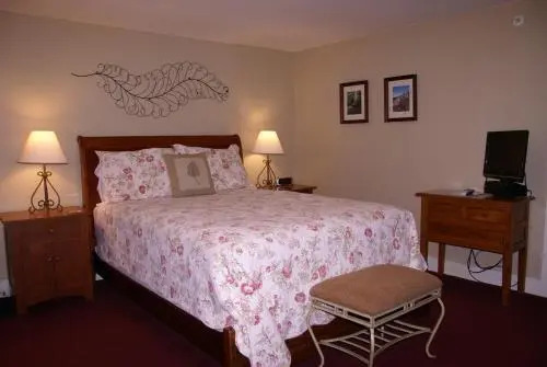 Little River Bed & Breakfast