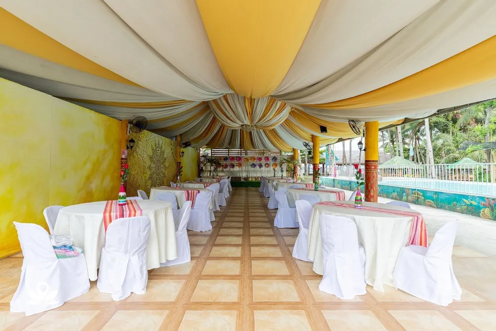 Iloilo Paraw Beach Resort