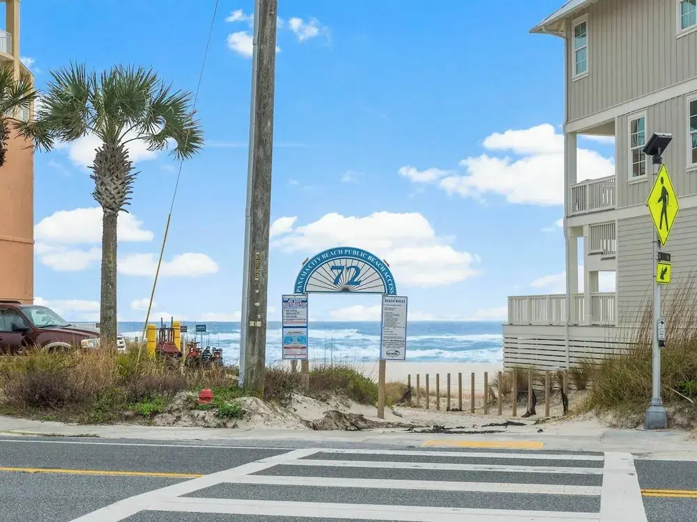 Southwind I Condo #K8 - Front Beach Flair