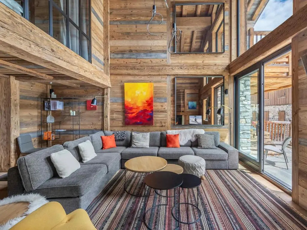 Chalet dException avec Piscine, Hammam et Ascenseur à Val dIsère, Proche des Pistes - FR-1-567-38