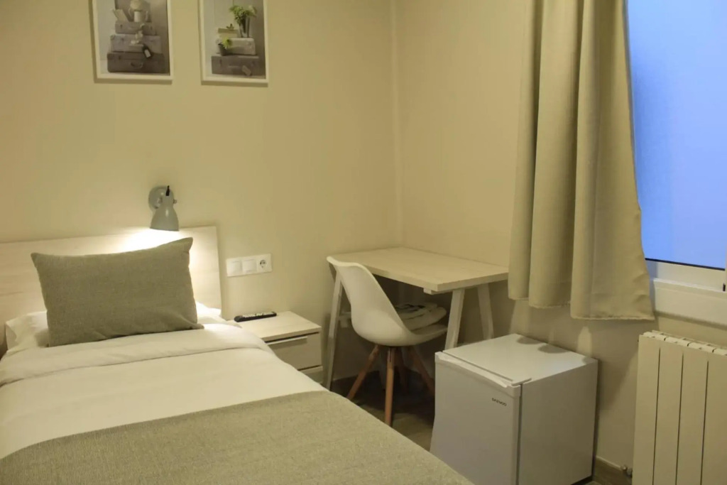 Hostal La Romànica