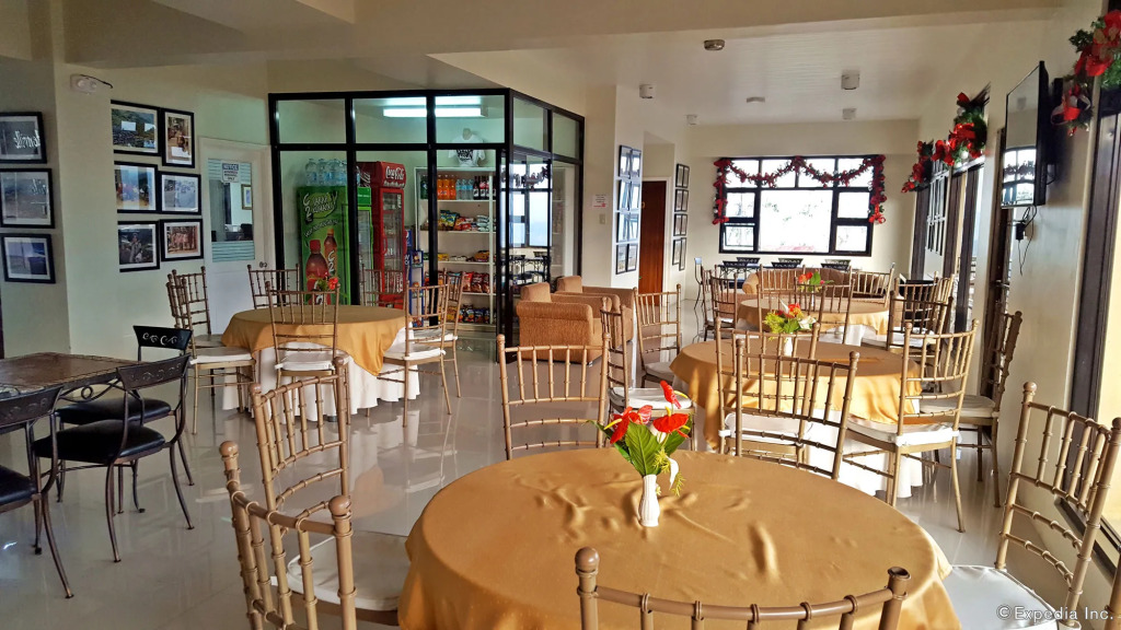 Gardenville Hotel