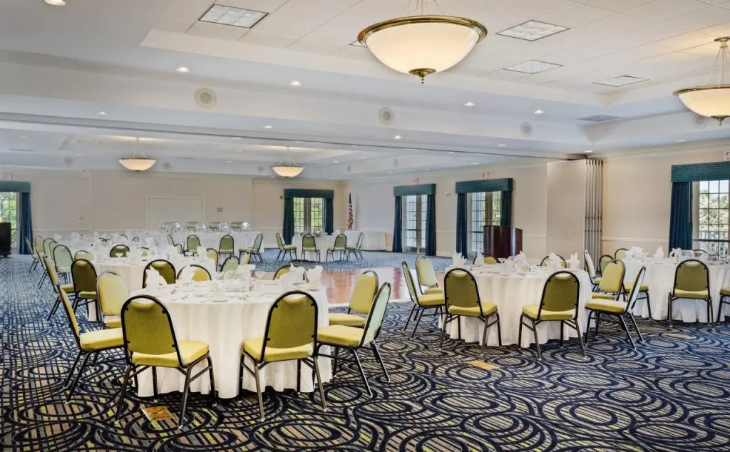 Holiday Inn & Suites Clearwater Beach S-Harbourside