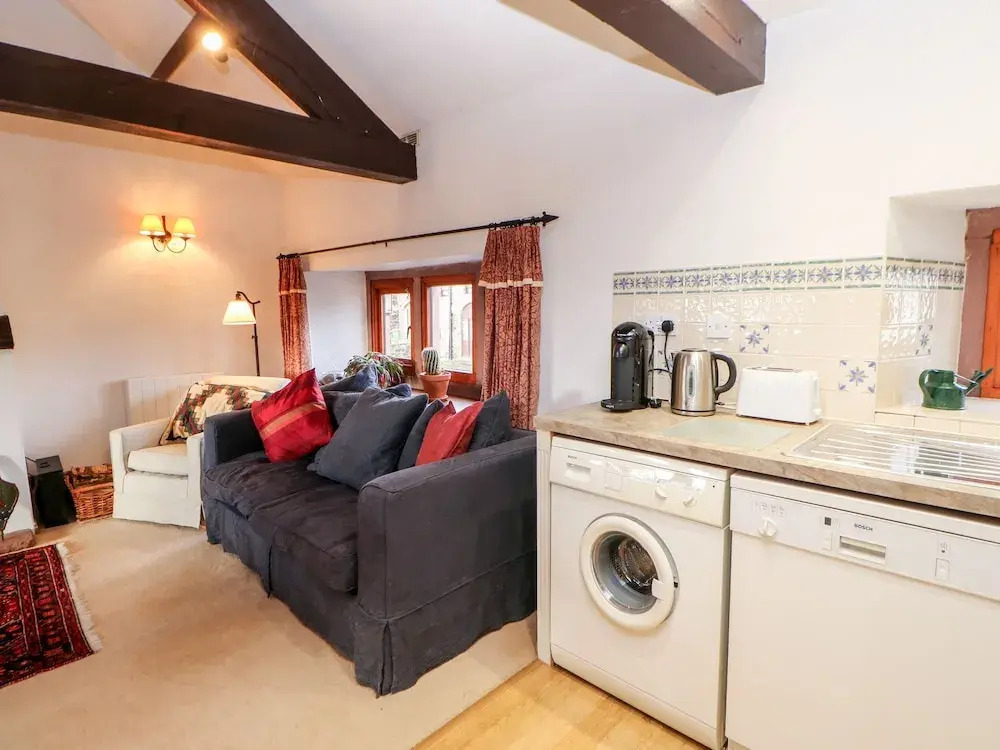 1 Yew Tree Cottages
