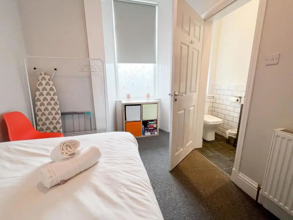 1 Bedroom Glasgow Apartment