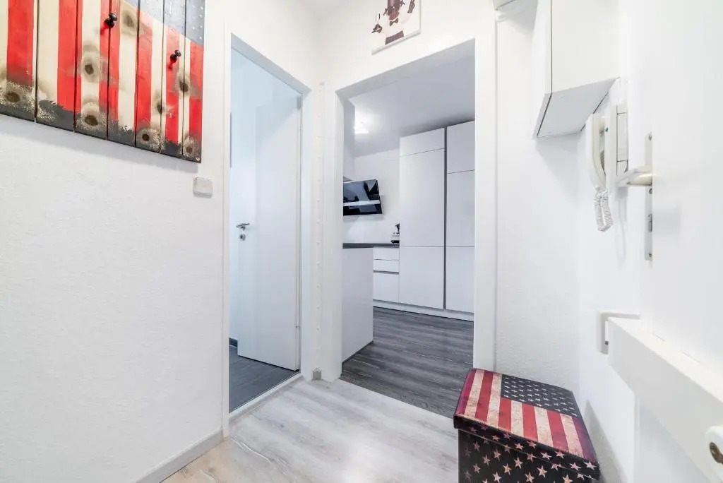 ID 6966 - Private Apartment