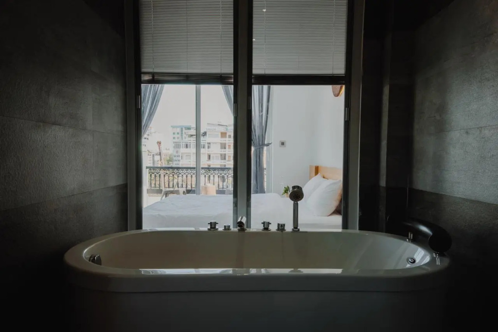 Vien Hotel