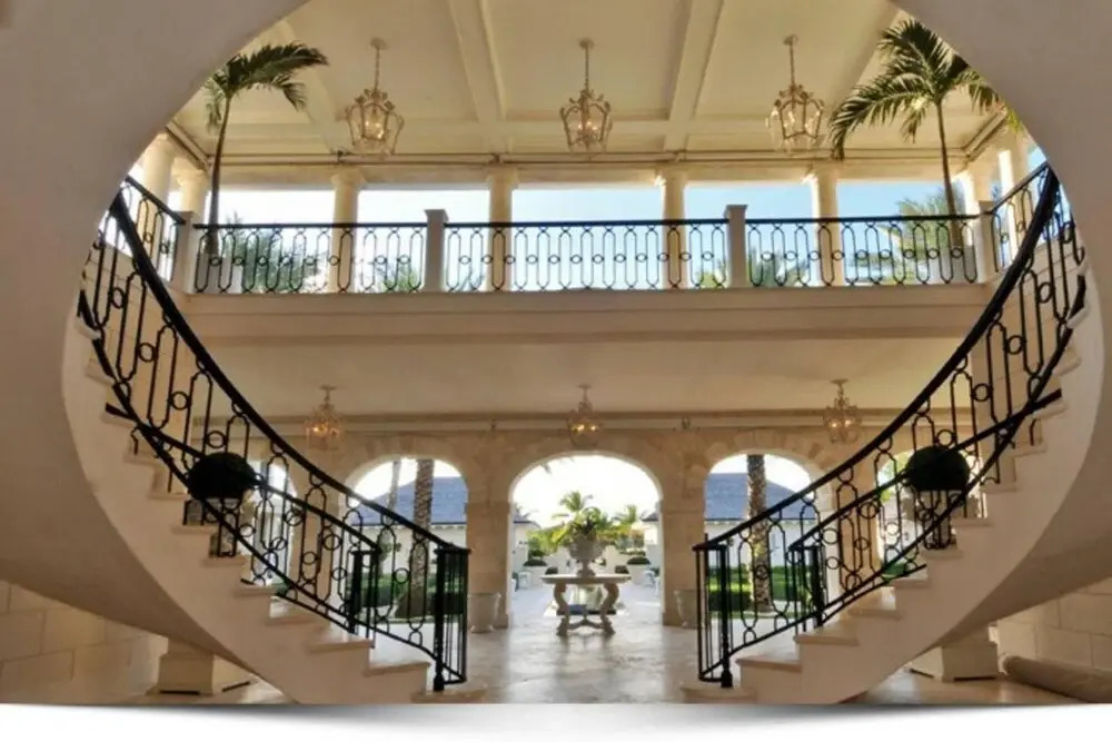 Luxury 9-bedroom Ocean and Golf Front Mansion With Full Service Staff in Exclusive Resort