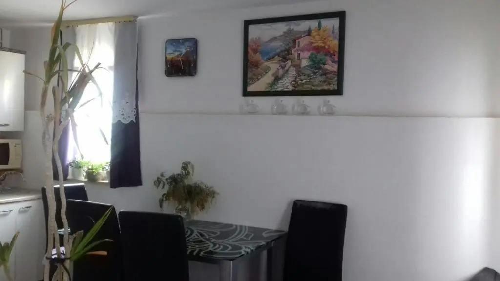 Apartments D
