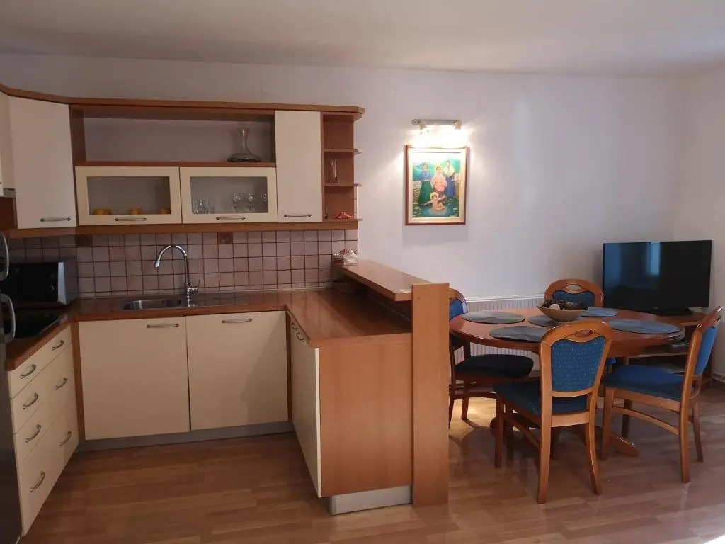 Apartments Jerko